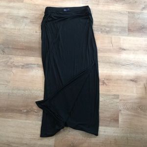 Black Gap maxi skirt
